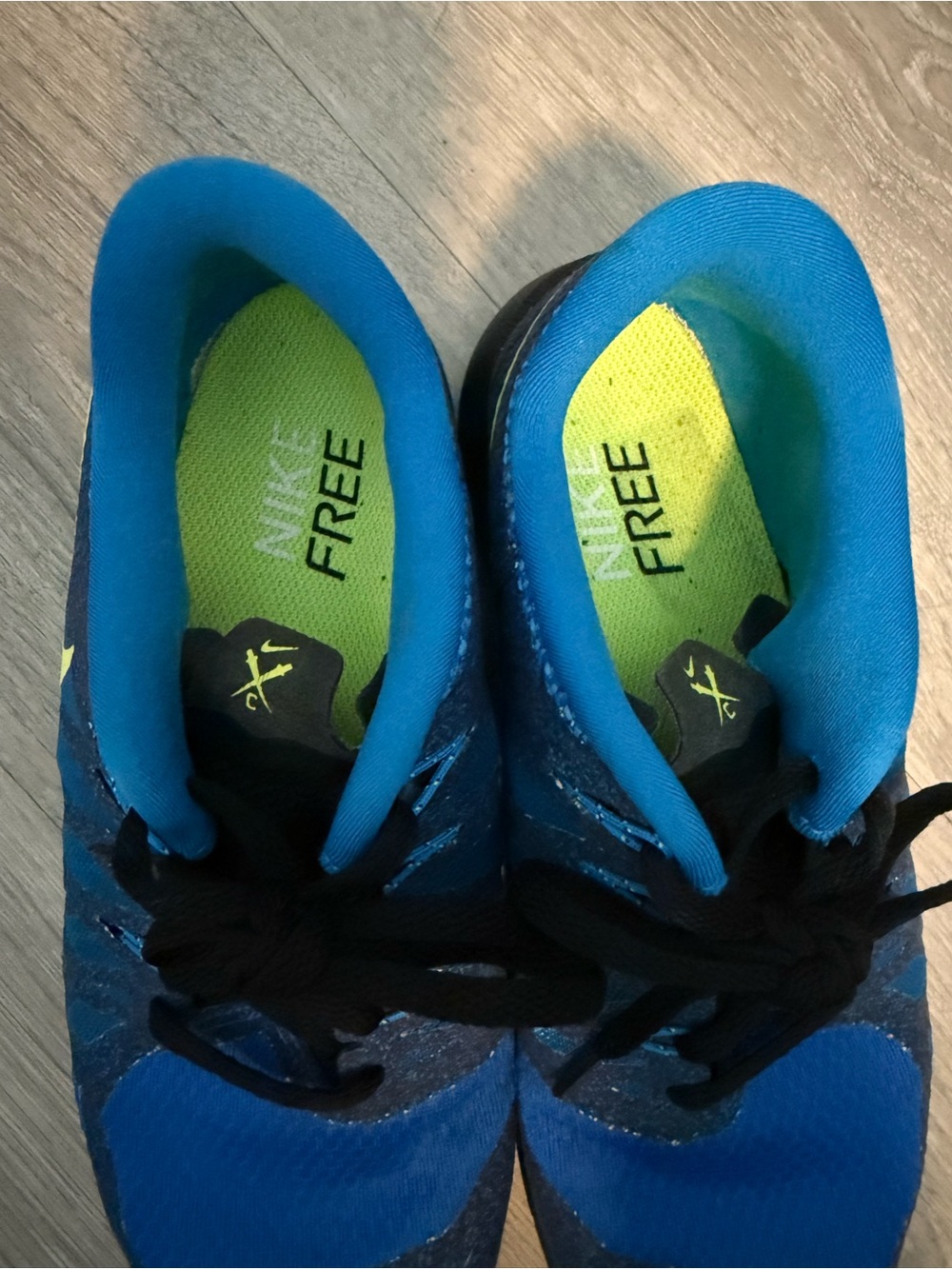 EUC Nike Free Run Royal Blue, Black & Neon Yellow Shoes Mens Size 8 - Picture 4 of 7